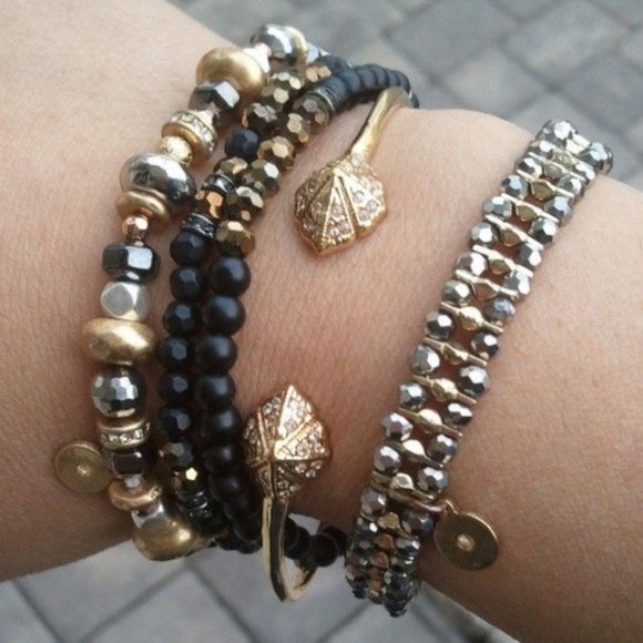 Stella & Dot | Dainty Grey + Gold Hematite Phoebe Bracelet - Picture 4 of 7